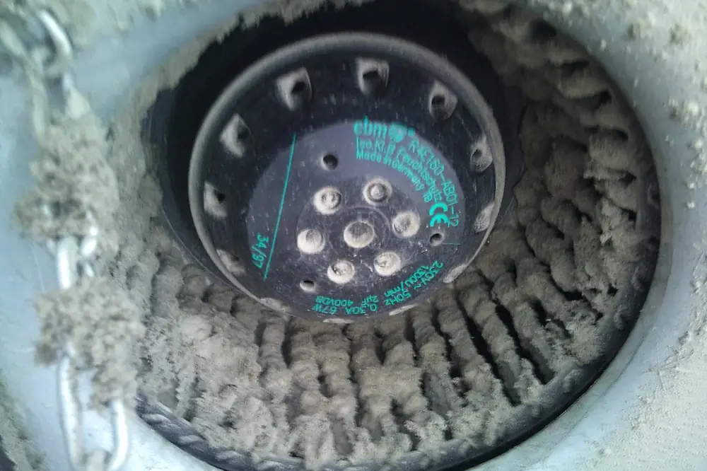 Smutsig ventilationsfläkt – OVK ventilationskontroll